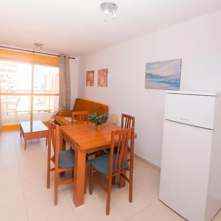 Apartamentos Ambar Beach شقة