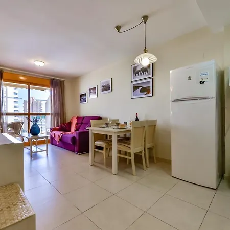 شقة Apartamentos Ambar Beach *