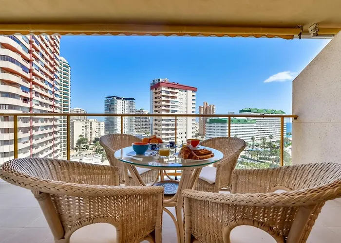 Ambar Ifach